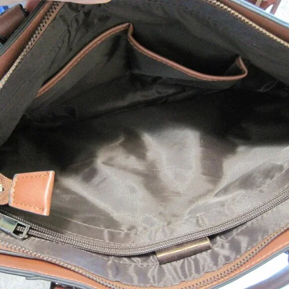 Elegant Brown Leather Tote Bag - Picture 10 of 16